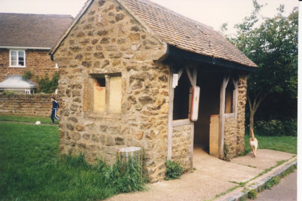Shotteswell Bush Shelter